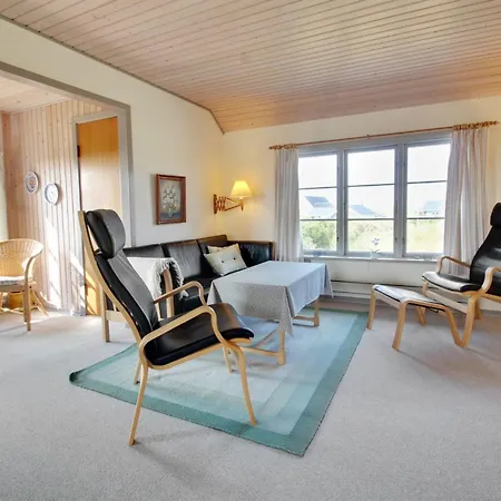 Gertraud - 500m From The Sea By Interhome