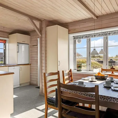 Gertraud - 500m From The Sea By Interhome *