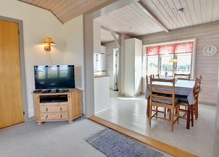 Gertraud - 500m From The Sea By Interhome